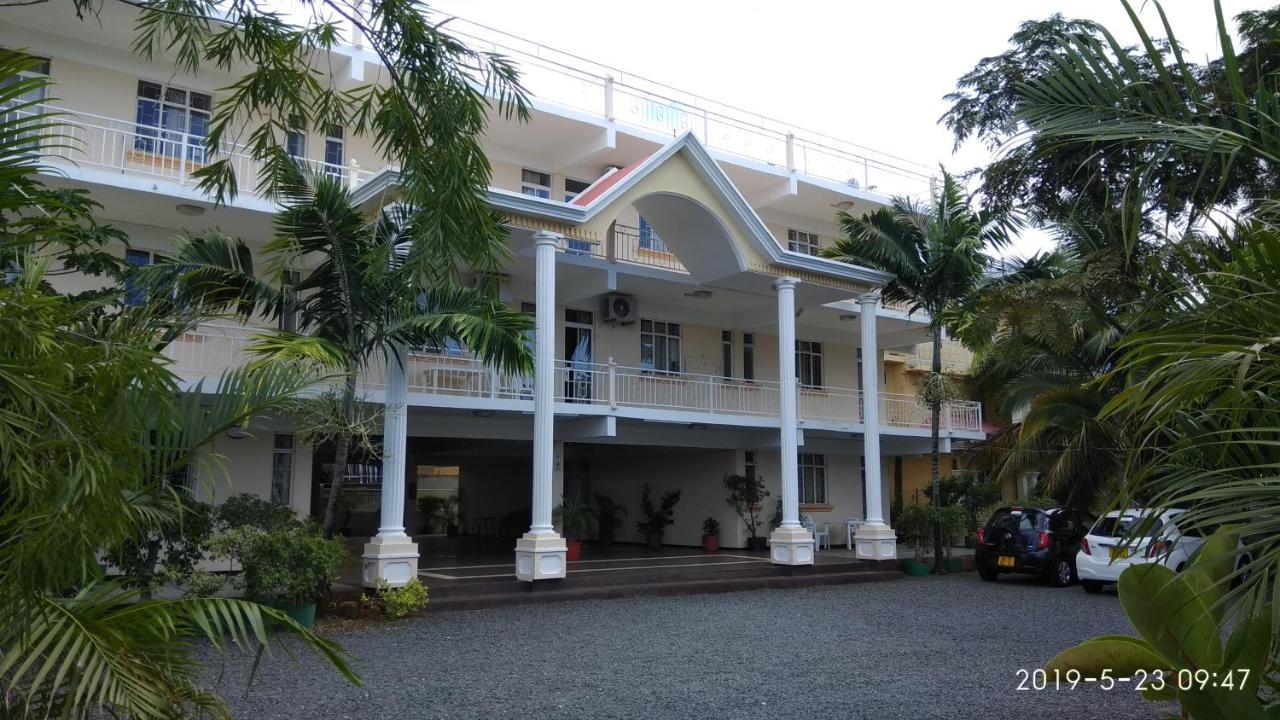 Alpha Villa Flic-en-Flacq Buitenkant foto